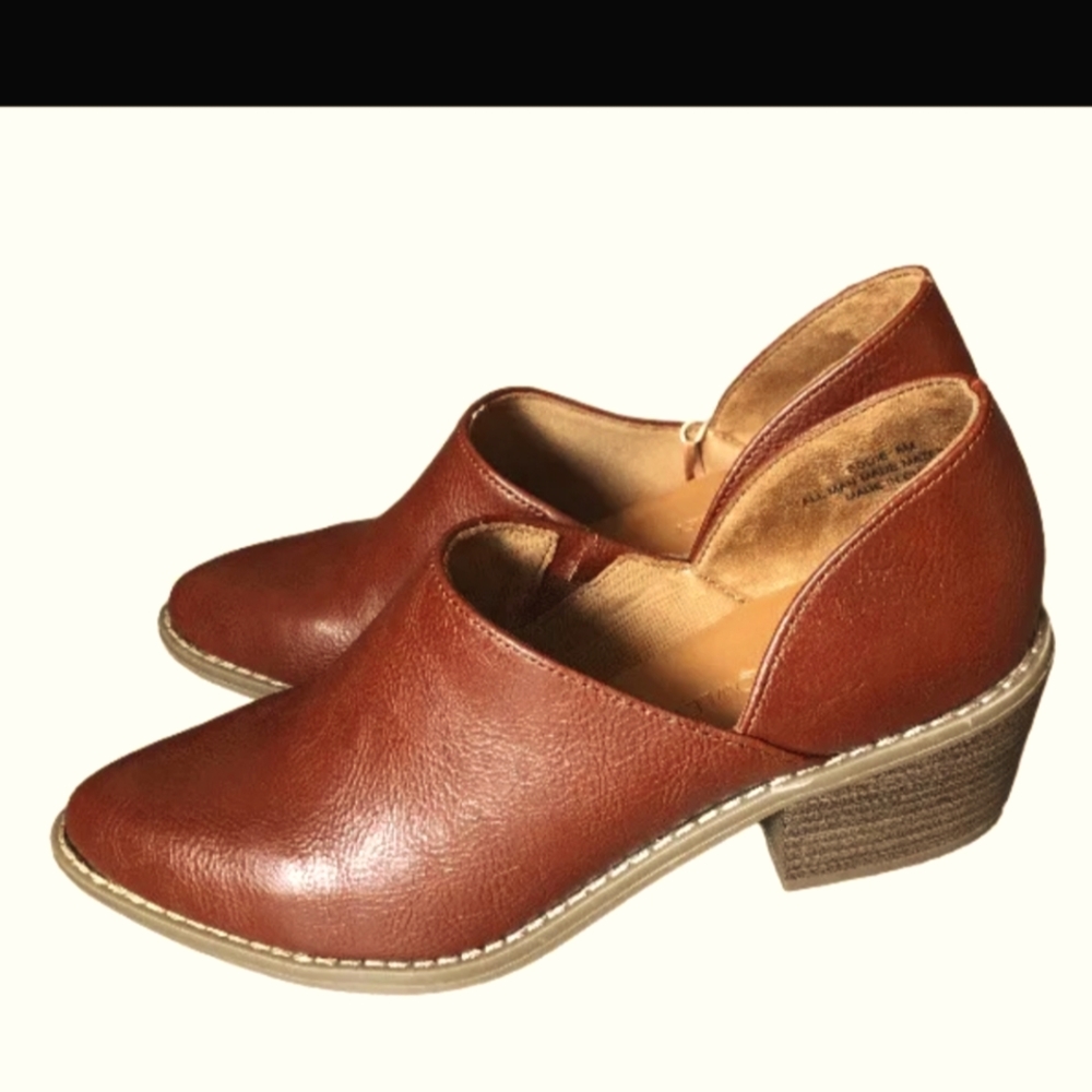 Cynthia Rowley EDDIE Cognac Brown 2” Heel Ankle Bootie